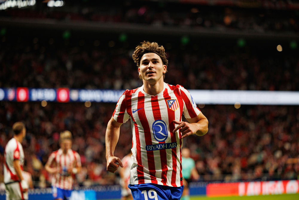 Julián Alvarez gives insight on Tottenham transfer talks – Hints at future with Spurs player - Sport Witness