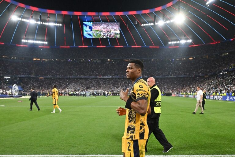 Manchester United and Aston Villa ‘most interested’ in Dutchman – Pressure to remove release clause